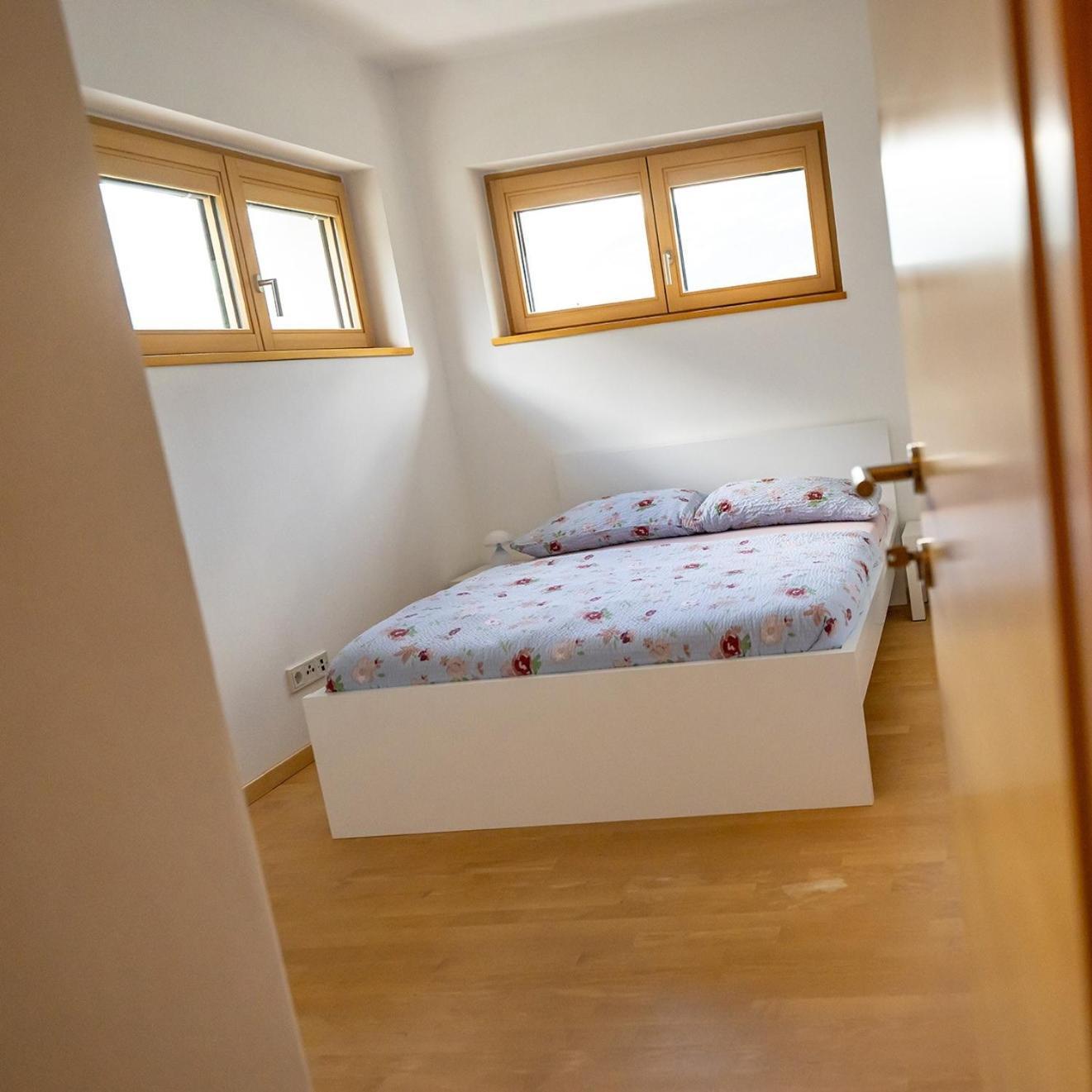 Biohof Gala Apartment นาตูร์โน ภายนอก รูปภาพ